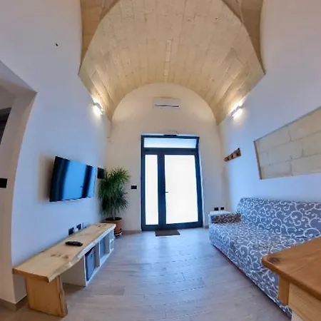 דירה Casa Leonardo לצ'ה