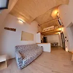 Casa Leonardo アパート *